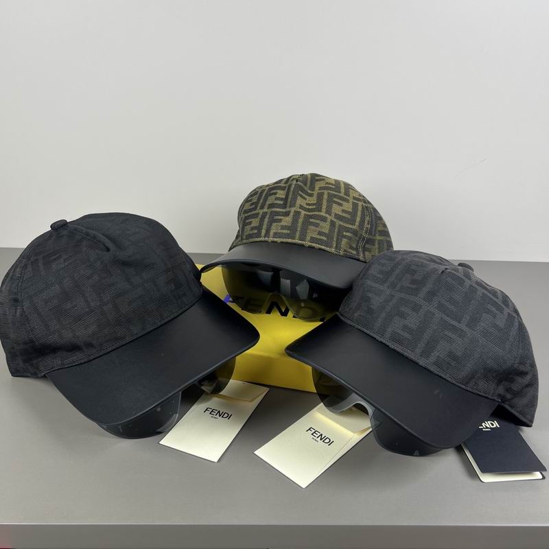 Fendi cap dx66